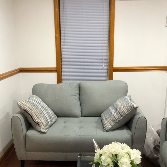 Sofa set - Picture 3 of 3